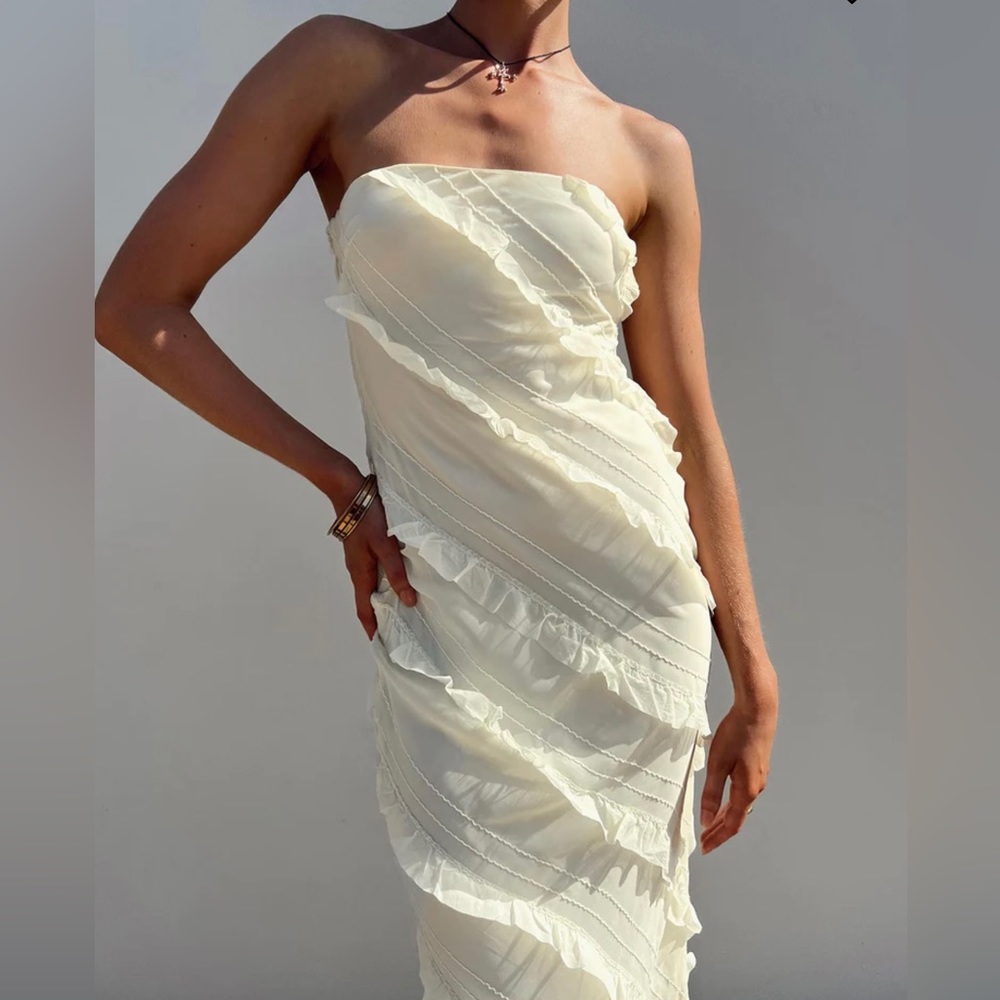 Maxi yellow dress
